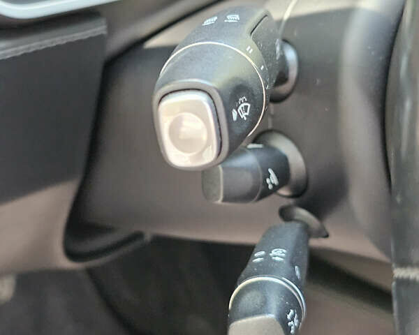 Чорний Тесла Модель С, об'ємом двигуна 0 л та пробігом 120 тис. км за 18900 $, фото 120 на Automoto.ua