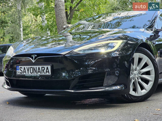 Чорний Тесла Модель С, об'ємом двигуна 0 л та пробігом 120 тис. км за 18900 $, фото 71 на Automoto.ua