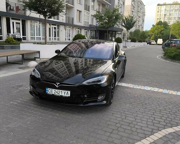 Чорний Тесла Модель С, об'ємом двигуна 0 л та пробігом 67 тис. км за 18999 $, фото 12 на Automoto.ua