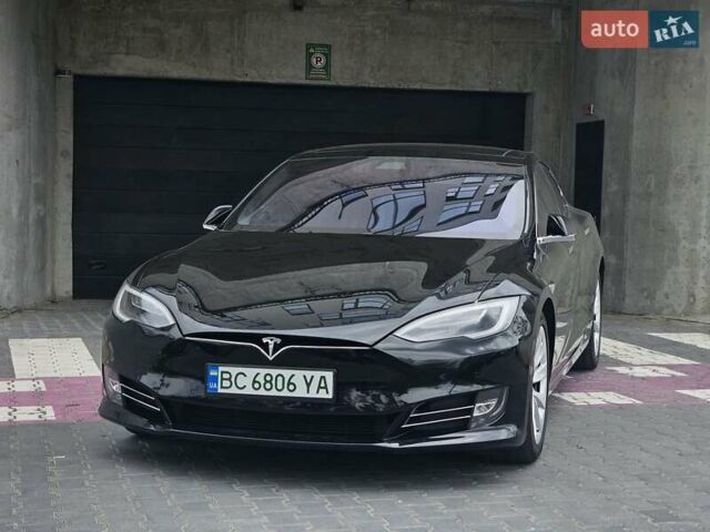 Черный Тесла Модель С, объемом двигателя 0 л и пробегом 70 тыс. км за 17999 $, фото 2 на Automoto.ua