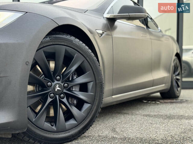 Черный Тесла Модель С, объемом двигателя 0 л и пробегом 290 тыс. км за 14999 $, фото 3 на Automoto.ua