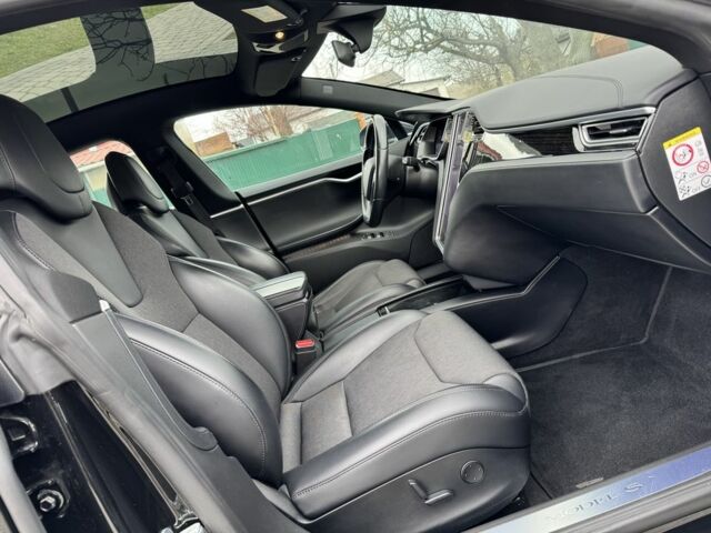 Черный Тесла Модель С, объемом двигателя 0 л и пробегом 220 тыс. км за 15500 $, фото 8 на Automoto.ua