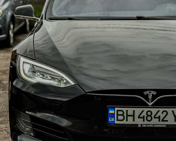 Чорний Тесла Модель С, об'ємом двигуна 0 л та пробігом 218 тис. км за 16900 $, фото 3 на Automoto.ua