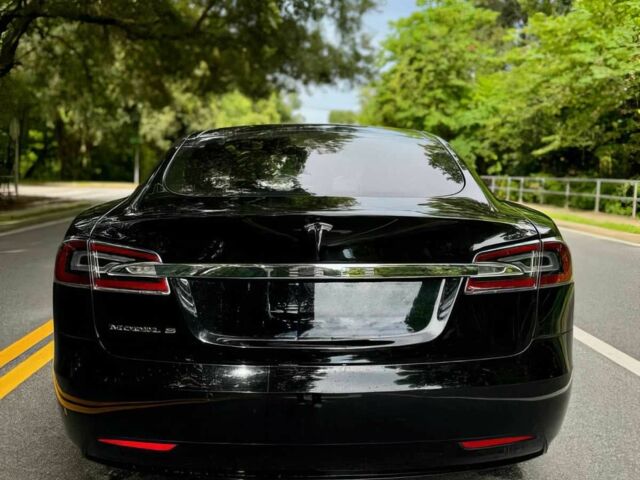 Чорний Тесла Модель С, об'ємом двигуна 0 л та пробігом 65 тис. км за 5600 $, фото 5 на Automoto.ua