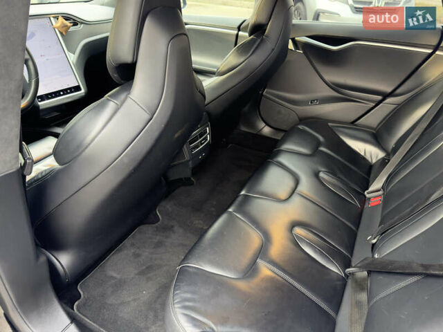 Черный Тесла Модель С, объемом двигателя 0 л и пробегом 290 тыс. км за 14999 $, фото 27 на Automoto.ua