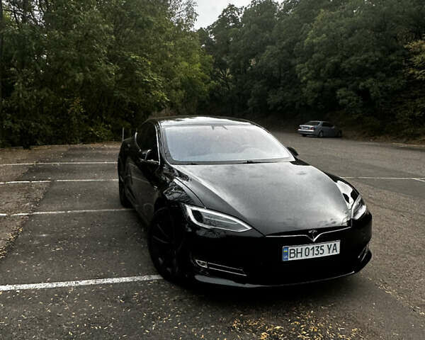 Черный Тесла Модель С, объемом двигателя 0 л и пробегом 117 тыс. км за 25000 $, фото 2 на Automoto.ua
