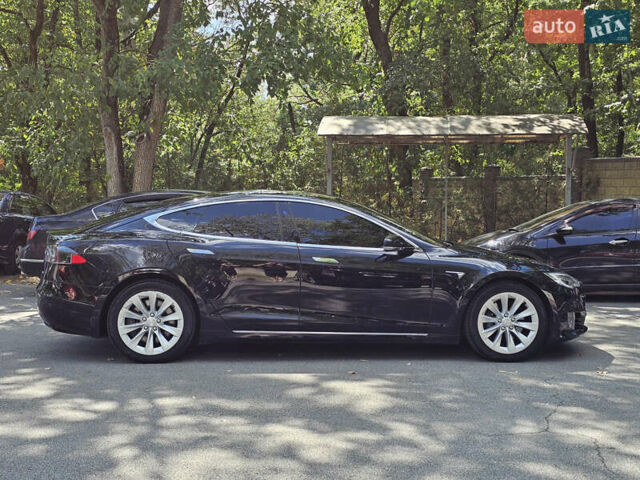Чорний Тесла Модель С, об'ємом двигуна 0 л та пробігом 120 тис. км за 18900 $, фото 28 на Automoto.ua