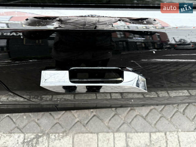 Черный Тесла Модель С, объемом двигателя 0 л и пробегом 292 тыс. км за 16000 $, фото 37 на Automoto.ua