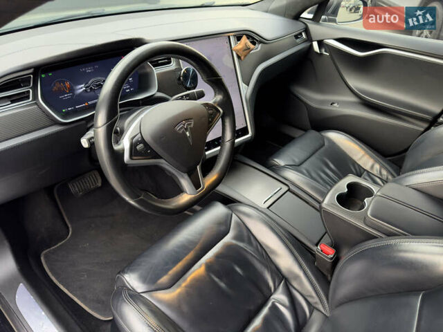 Черный Тесла Модель С, объемом двигателя 0 л и пробегом 290 тыс. км за 14999 $, фото 23 на Automoto.ua
