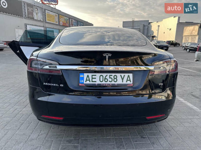 Черный Тесла Модель С, объемом двигателя 0 л и пробегом 44 тыс. км за 23000 $, фото 17 на Automoto.ua