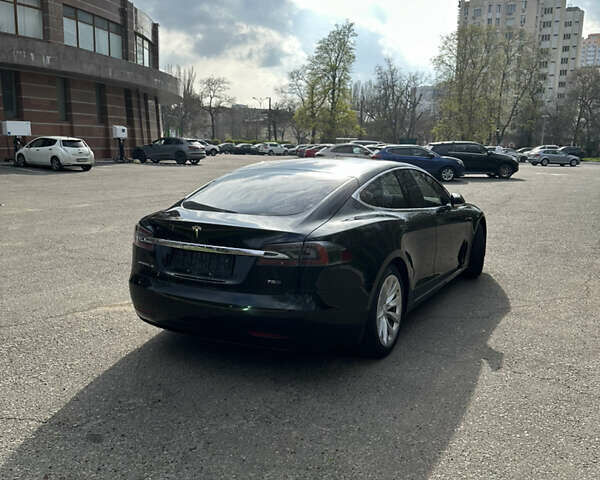 Черный Тесла Модель С, объемом двигателя 0 л и пробегом 63 тыс. км за 15999 $, фото 4 на Automoto.ua
