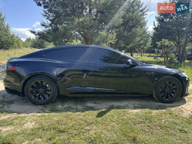 Черный Тесла Модель С, объемом двигателя 0 л и пробегом 117 тыс. км за 18950 $, фото 5 на Automoto.ua