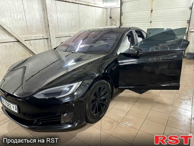 Чорний Тесла Модель С, об'ємом двигуна 0 л та пробігом 130 тис. км за 20500 $, фото 3 на Automoto.ua