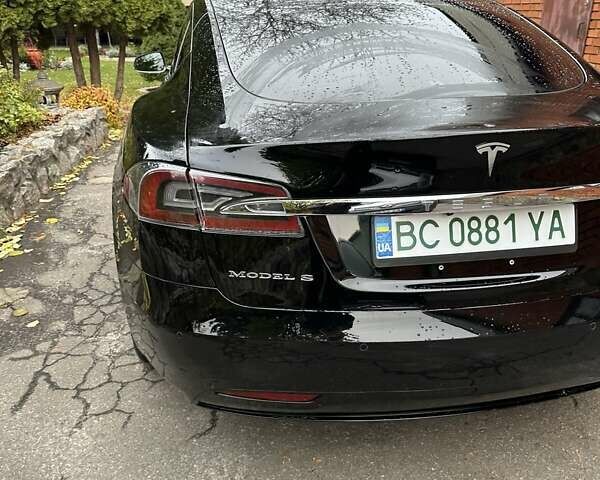 Черный Тесла Модель С, объемом двигателя 0 л и пробегом 120 тыс. км за 23900 $, фото 11 на Automoto.ua