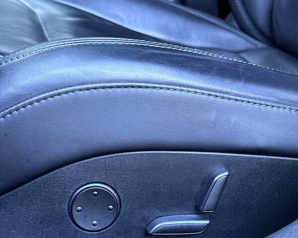 Черный Тесла Модель С, объемом двигателя 0 л и пробегом 150 тыс. км за 23333 $, фото 26 на Automoto.ua