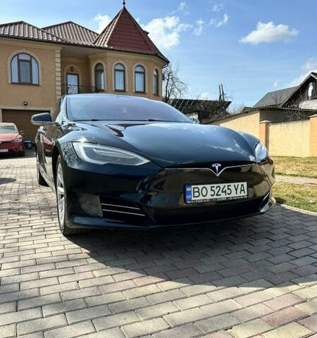 Черный Тесла Модель С, объемом двигателя 0 л и пробегом 195 тыс. км за 15300 $, фото 2 на Automoto.ua