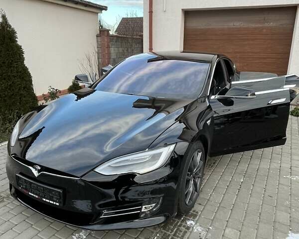 Чорний Тесла Модель С, об'ємом двигуна 0 л та пробігом 152 тис. км за 25298 $, фото 26 на Automoto.ua
