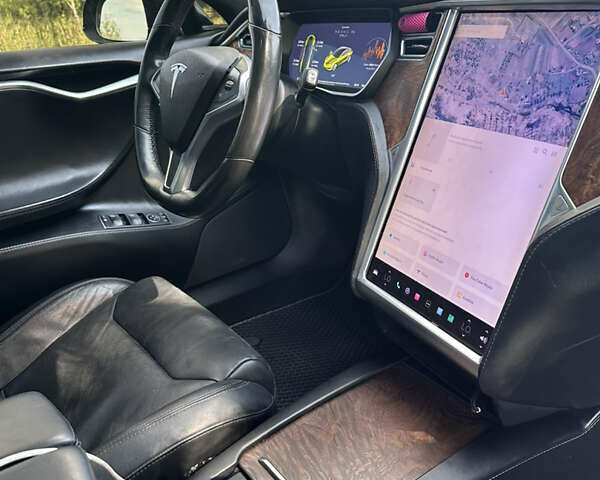 Черный Тесла Модель С, объемом двигателя 0 л и пробегом 117 тыс. км за 18950 $, фото 20 на Automoto.ua