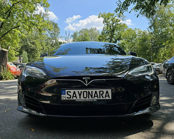 Чорний Тесла Модель С, об'ємом двигуна 0 л та пробігом 120 тис. км за 18900 $, фото 14 на Automoto.ua