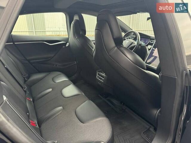 Черный Тесла Модель С, объемом двигателя 0 л и пробегом 74 тыс. км за 16700 $, фото 13 на Automoto.ua