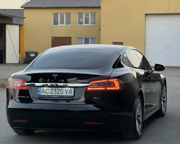 Черный Тесла Модель С, объемом двигателя 0 л и пробегом 165 тыс. км за 16900 $, фото 3 на Automoto.ua