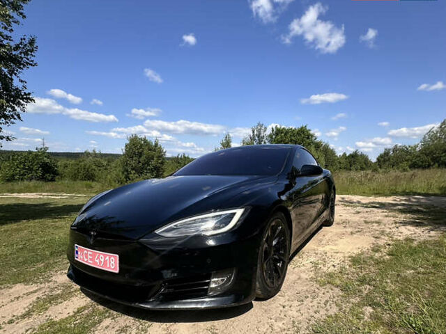 Черный Тесла Модель С, объемом двигателя 0 л и пробегом 117 тыс. км за 18950 $, фото 1 на Automoto.ua