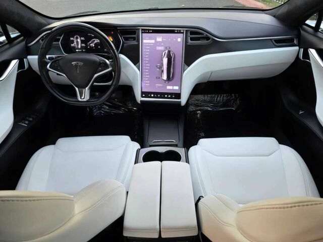 Черный Тесла Модель С, объемом двигателя 0 л и пробегом 68 тыс. км за 16700 $, фото 10 на Automoto.ua