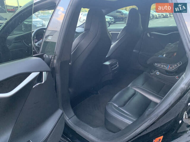 Чорний Тесла Модель С, об'ємом двигуна 0 л та пробігом 116 тис. км за 17800 $, фото 39 на Automoto.ua