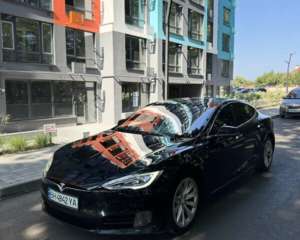 Чорний Тесла Модель С, об'ємом двигуна 0 л та пробігом 218 тис. км за 16900 $, фото 1 на Automoto.ua