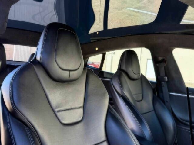 Чорний Тесла Модель С, об'ємом двигуна 0 л та пробігом 57 тис. км за 5600 $, фото 11 на Automoto.ua