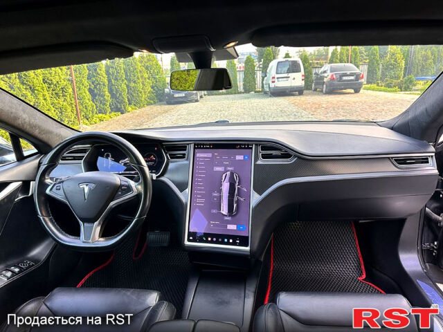 Черный Тесла Модель С, объемом двигателя 0 л и пробегом 150 тыс. км за 15700 $, фото 4 на Automoto.ua
