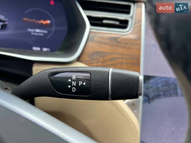 Черный Тесла Модель С, объемом двигателя 0 л и пробегом 98 тыс. км за 17700 $, фото 21 на Automoto.ua