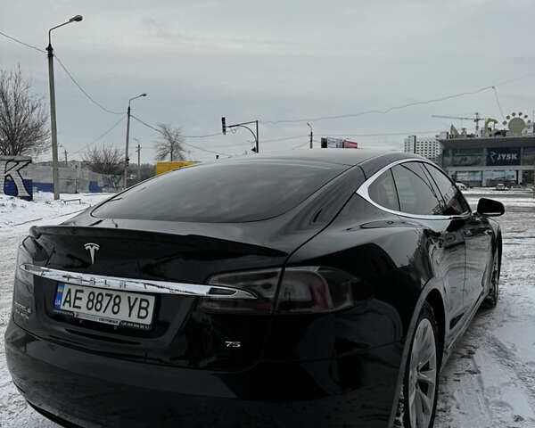 Чорний Тесла Модель С, об'ємом двигуна 0 л та пробігом 193 тис. км за 15900 $, фото 5 на Automoto.ua
