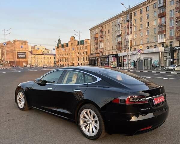 Черный Тесла Модель С, объемом двигателя 0 л и пробегом 84 тыс. км за 25000 $, фото 4 на Automoto.ua