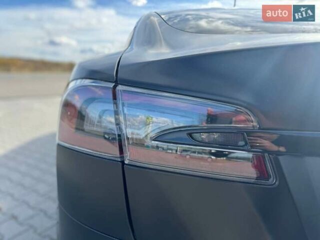 Тесла Модель С 2018 у Івано-Франківську на Automoto.ua Чорний Тесла Модель С, об'ємом двигуна 0 л та пробігом 140 тис. км за 20000 $, фото 41 на Automoto.ua