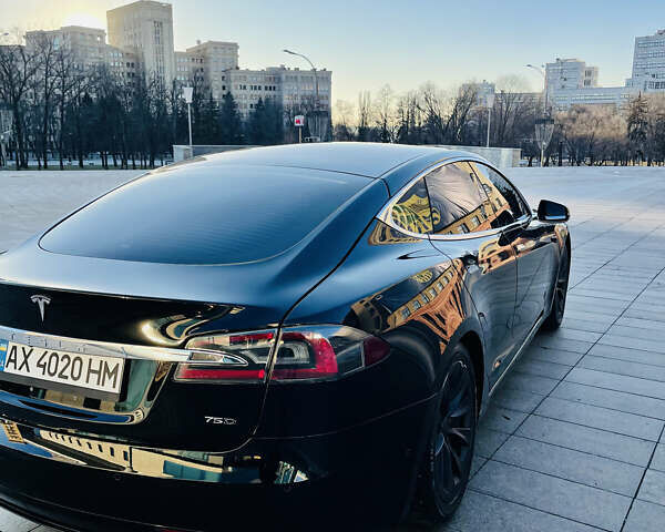 Черный Тесла Модель С, объемом двигателя 0 л и пробегом 65 тыс. км за 24500 $, фото 2 на Automoto.ua