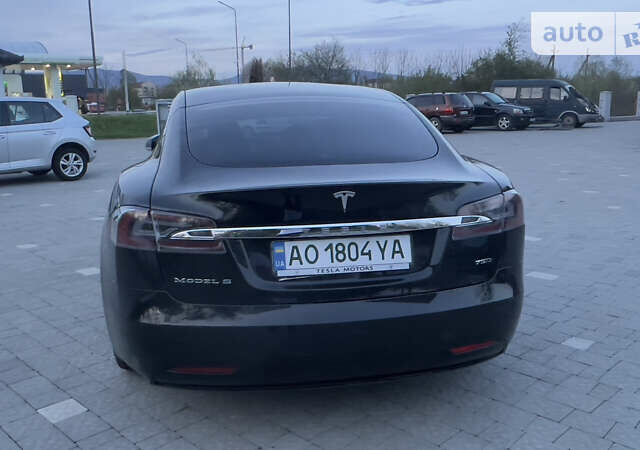Черный Тесла Модель С, объемом двигателя 0 л и пробегом 111 тыс. км за 31900 $, фото 9 на Automoto.ua