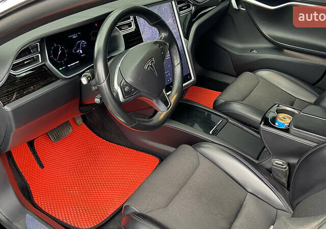 Чорний Тесла Модель С, об'ємом двигуна 0 л та пробігом 99 тис. км за 22500 $, фото 6 на Automoto.ua