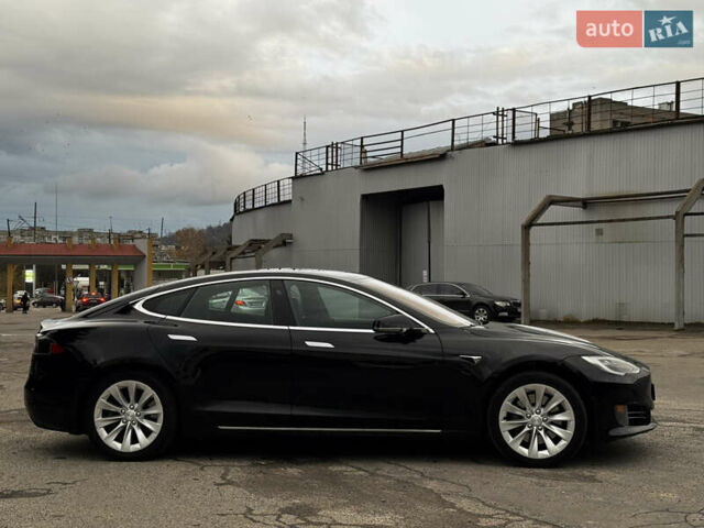 Черный Тесла Модель С, объемом двигателя 0 л и пробегом 100 тыс. км за 23000 $, фото 6 на Automoto.ua