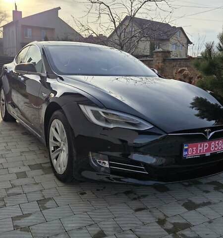 Черный Тесла Модель С, объемом двигателя 0 л и пробегом 217 тыс. км за 16300 $, фото 9 на Automoto.ua