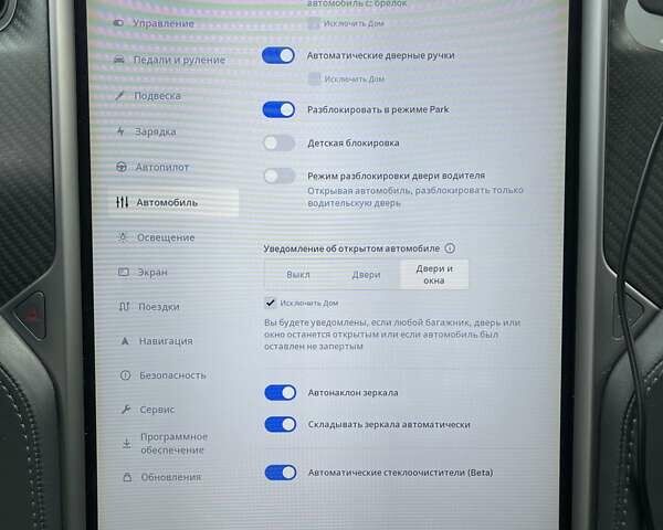 Черный Тесла Модель С, объемом двигателя 0 л и пробегом 169 тыс. км за 23900 $, фото 71 на Automoto.ua