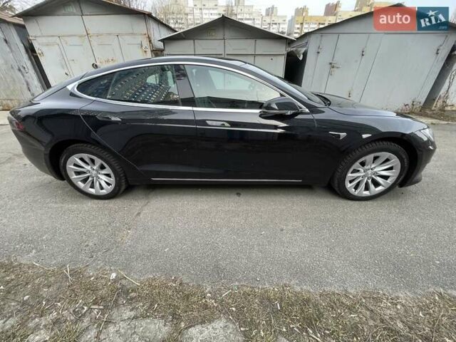 Черный Тесла Модель С, объемом двигателя 0 л и пробегом 169 тыс. км за 23900 $, фото 3 на Automoto.ua