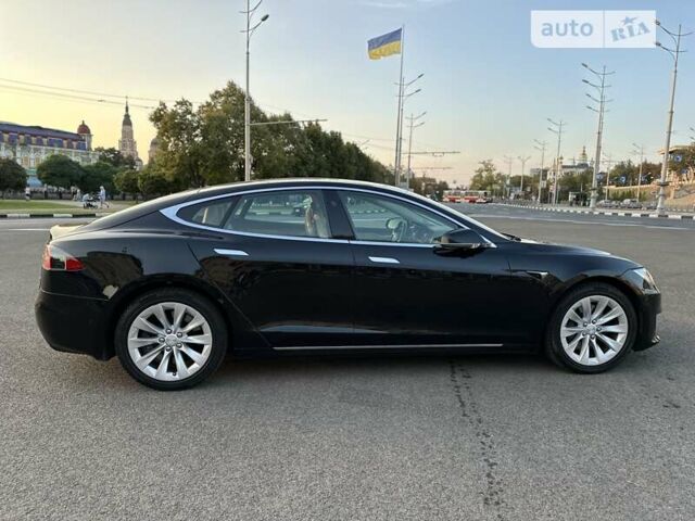 Черный Тесла Модель С, объемом двигателя 0 л и пробегом 84 тыс. км за 25000 $, фото 9 на Automoto.ua