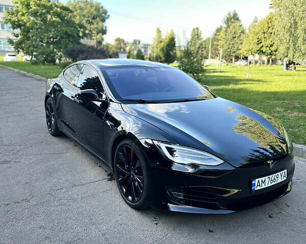 Черный Тесла Модель С, объемом двигателя 0 л и пробегом 55 тыс. км за 19900 $, фото 14 на Automoto.ua
