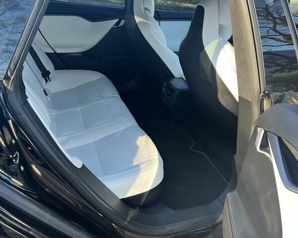 Черный Тесла Модель С, объемом двигателя 0 л и пробегом 83 тыс. км за 26400 $, фото 21 на Automoto.ua