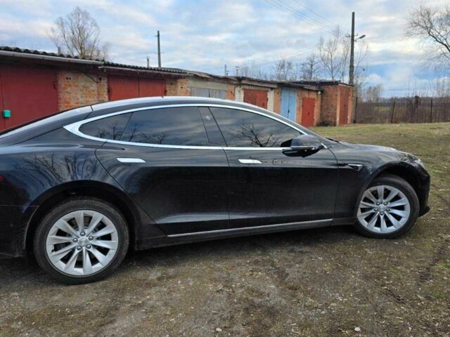 Черный Тесла Модель С, объемом двигателя 0 л и пробегом 126 тыс. км за 22900 $, фото 1 на Automoto.ua