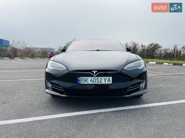 Чорний Тесла Модель С, об'ємом двигуна 0 л та пробігом 85 тис. км за 18500 $, фото 4 на Automoto.ua