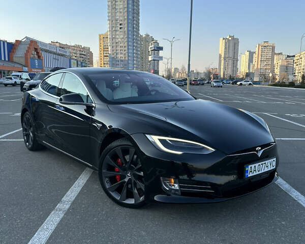 Черный Тесла Модель С, объемом двигателя 0 л и пробегом 45 тыс. км за 29999 $, фото 28 на Automoto.ua