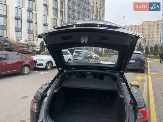 Черный Тесла Модель С, объемом двигателя 0 л и пробегом 169 тыс. км за 23900 $, фото 18 на Automoto.ua