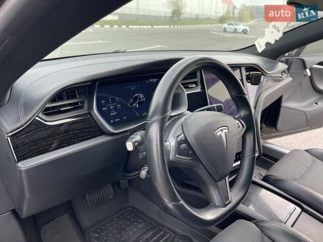Чорний Тесла Модель С, об'ємом двигуна 0 л та пробігом 85 тис. км за 18500 $, фото 32 на Automoto.ua